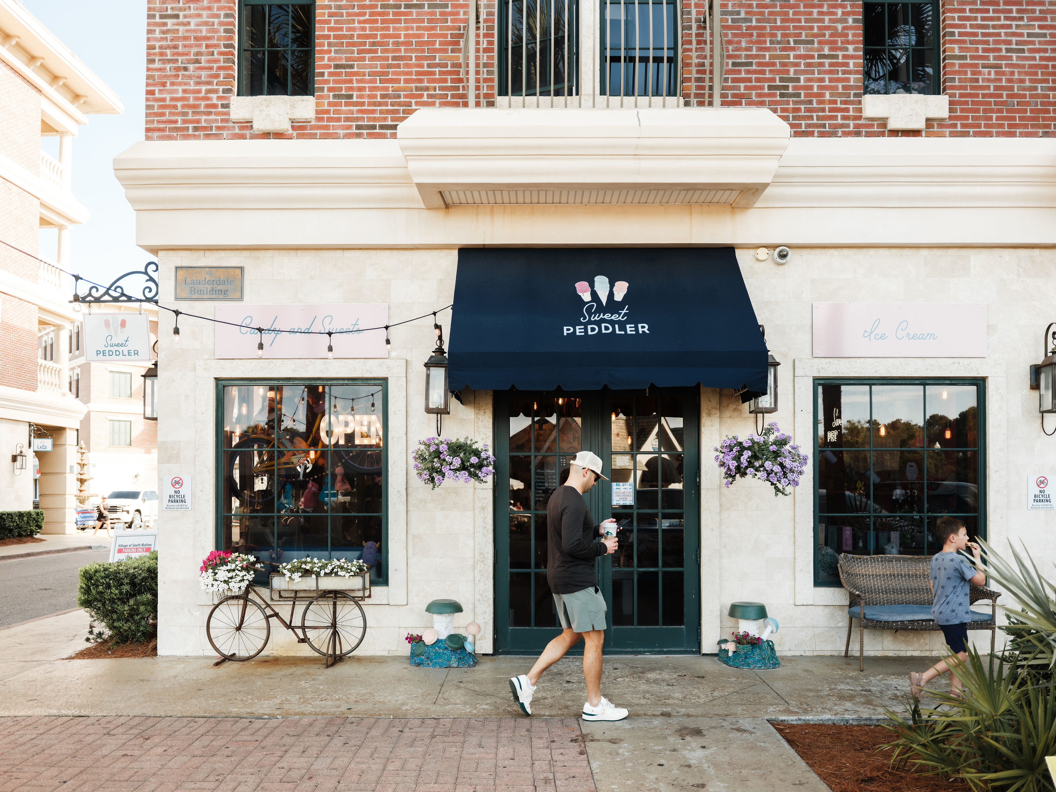 Sweet Peddler storefront at the Pavilion